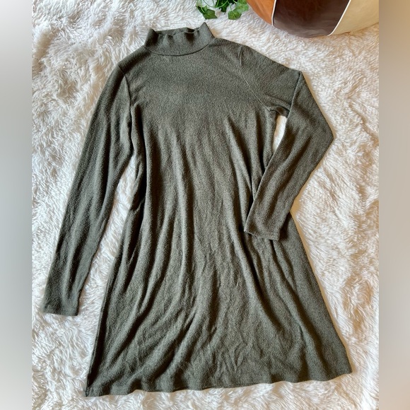 American Eagle Outfitters Dark Olive Sweater Dress - Picture 1 of 12